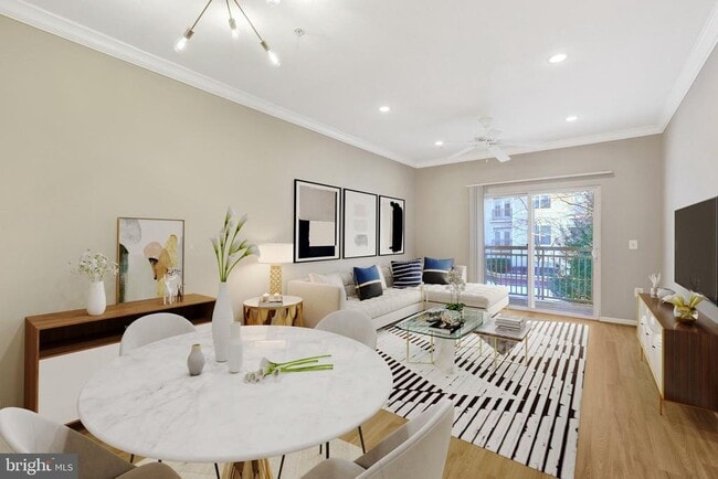 Building Photo - 2791 Centerboro Dr