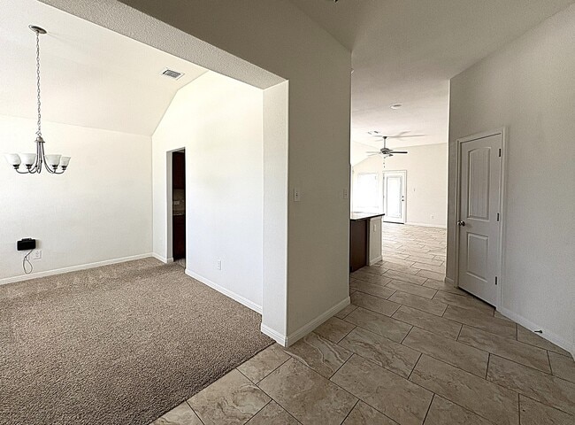 Building Photo - 3810 Flat Rock Mountain Dr