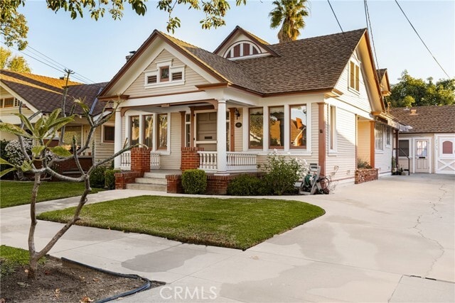 Foto del edificio - 243 N Grand St