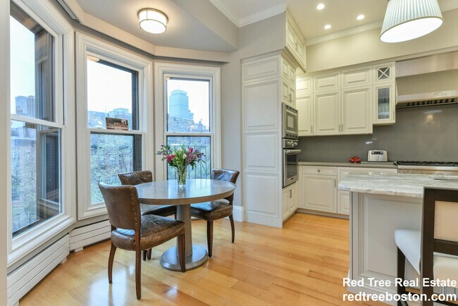Foto del edificio - 214 Beacon St