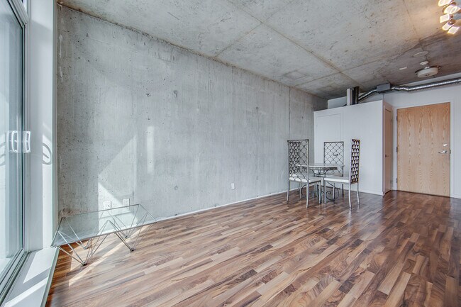 Building Photo - 150 Sudbury St