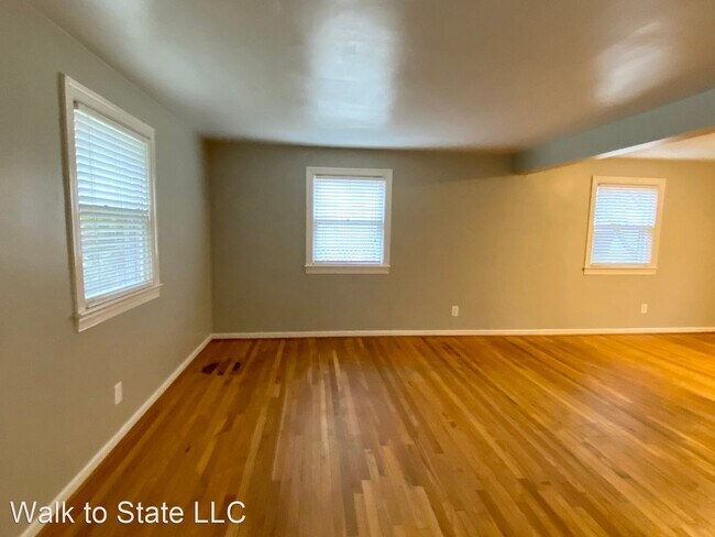 Building Photo - 2 br, 1.5 bath House - 971 St Mary's Street