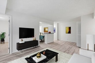 Building Photo - Vistas of Annandale