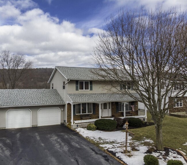 3234 Riverview Dr, Rotterdam Junction, NY 12150 House for Rent in