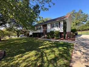 Building Photo - 112 Turtle Creek Rd