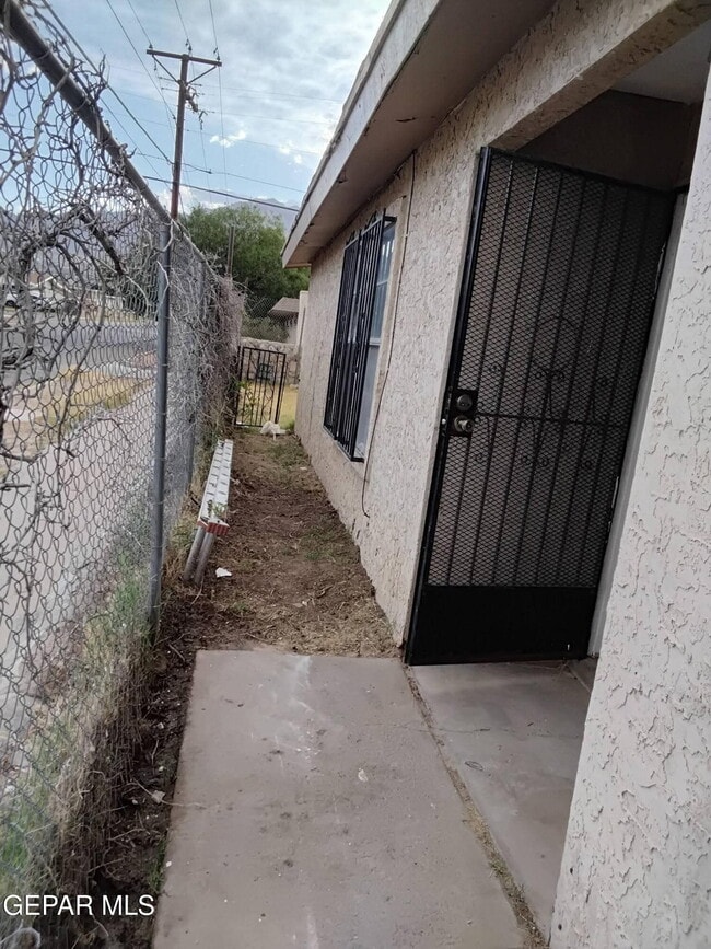 Foto del edificio - 8901 Ankerson St