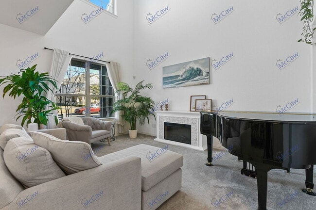 Building Photo - 4270 Cascade Sky Dr