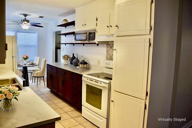 Foto del edificio - 2808 Bent Tree Ln