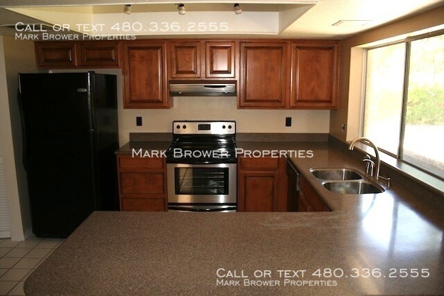 Building Photo - 4369 E Pearce Rd