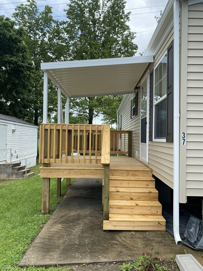 Building Photo - 37 Trappers Trail