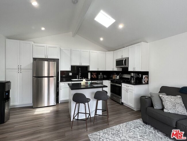 Photo - 12512 Rubens Avenue Unit Apartment