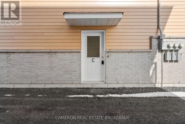 Building Photo - 1234 Cumberland St