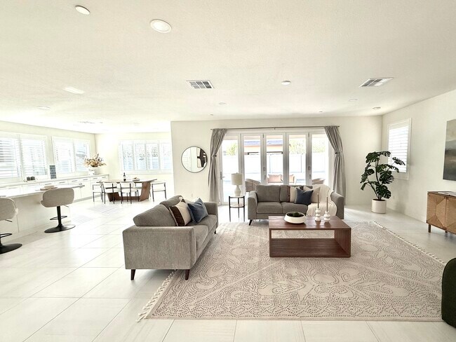 Foto del edificio - 10662 Senna Wy