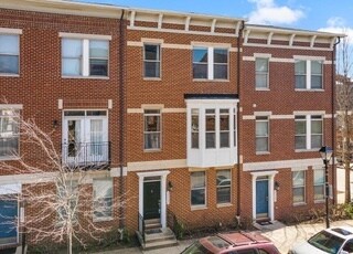Building Photo - 113 Lloyd St
