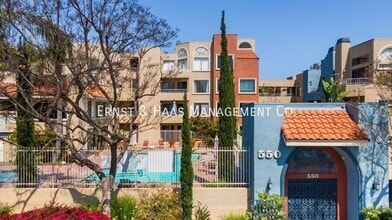 Building Photo - 550 Orange Ave