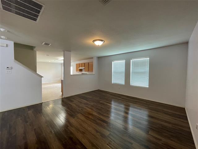 Foto del edificio - 2801 Mockingbird St