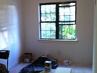 Building Photo - 411 Hart St