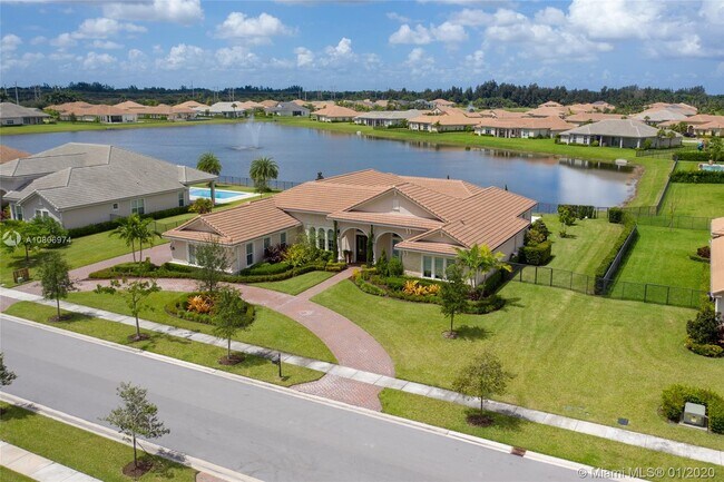 Building Photo - 4895 E Sterling Ranch Cir