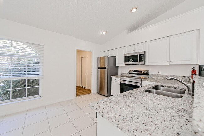 Foto del edificio - 16600 SW 50th Cir