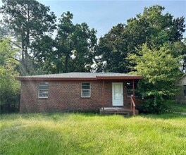 Building Photo - 2805 Harper Ave