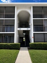 Building Photo - 1223 S Pine Ridge Cir