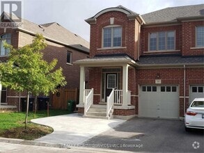 Building Photo - 16 Lady Evelyn Cres