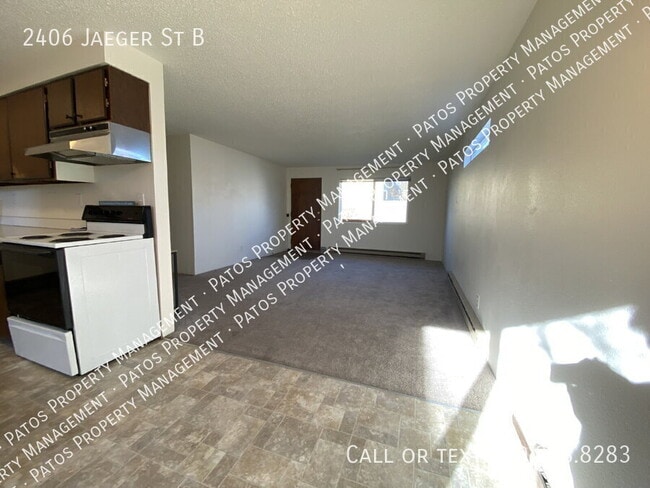 Building Photo - 2406 Jaeger St