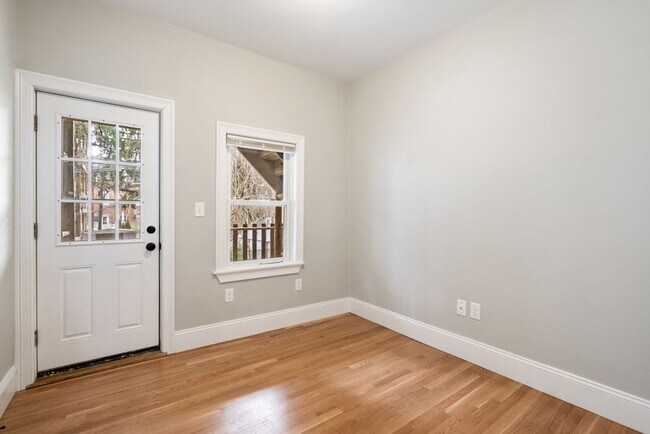 Foto del edificio - 620 E 5th St