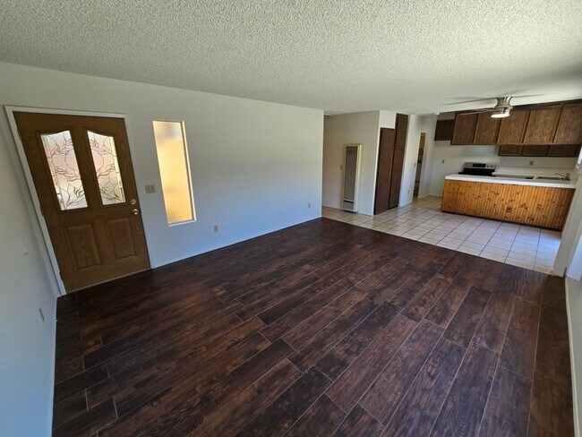 Building Photo - 7484-86 Armstrong Pl