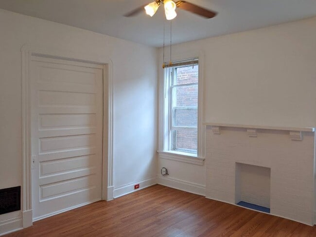 Building Photo - 3463 Grace Ave