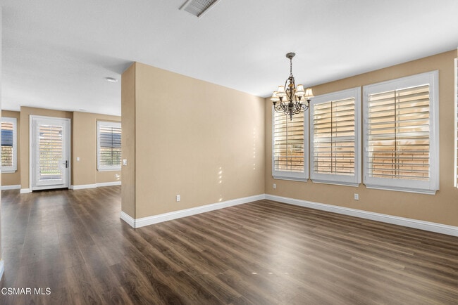 Building Photo - 3638 Young Wolf Dr