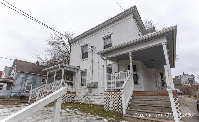 Foto del edificio - 834 Sherman St SE