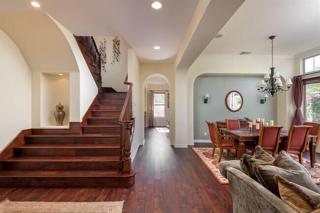 Building Photo - Incredible Carmel Valley Home