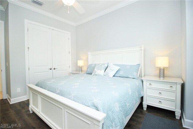 Foto del edificio - 9456 Montelanico Loop