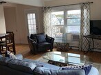 living room - 635 Thames St