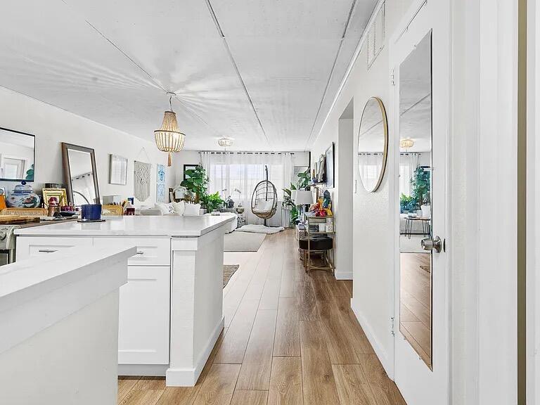 Foto principal - 4500 N Flagler Dr