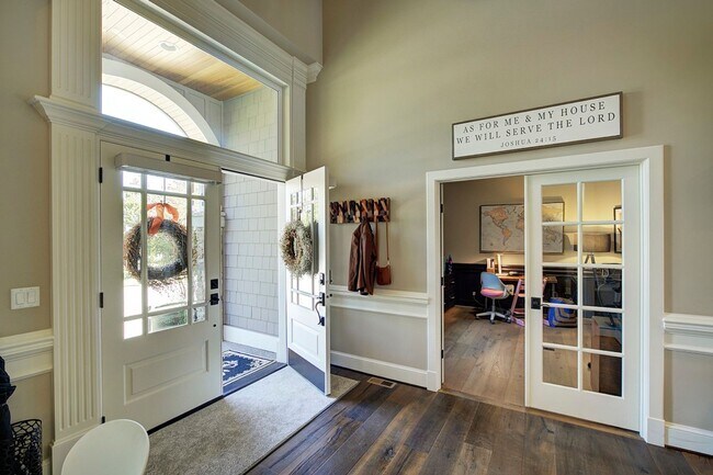 Building Photo - 5Bd/4.5Ba Sammamish Home