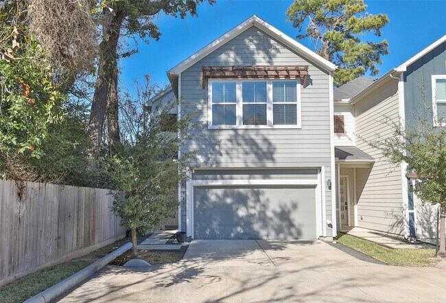 Foto del edificio - 712 Pinemont Cyn Ln