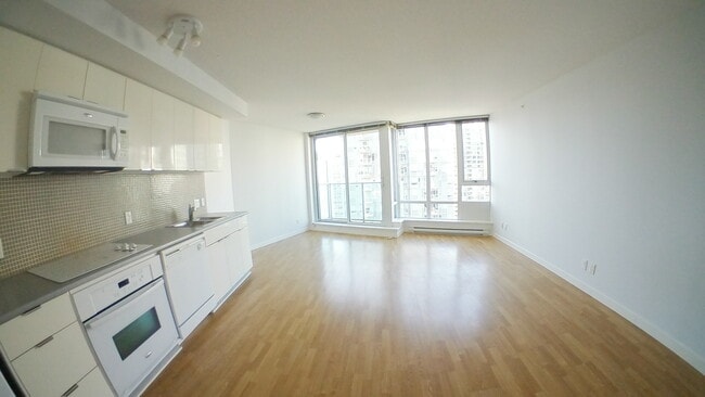 Building Photo - 233 Robson St