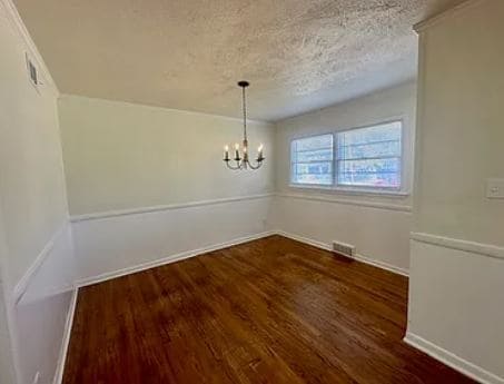 Foto del edificio - 4124 Benmar St