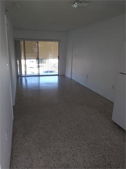 Primary Photo - 3501 W 11th Ave