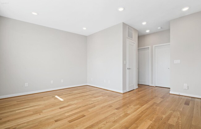 Foto del edificio - The Melany Condominums