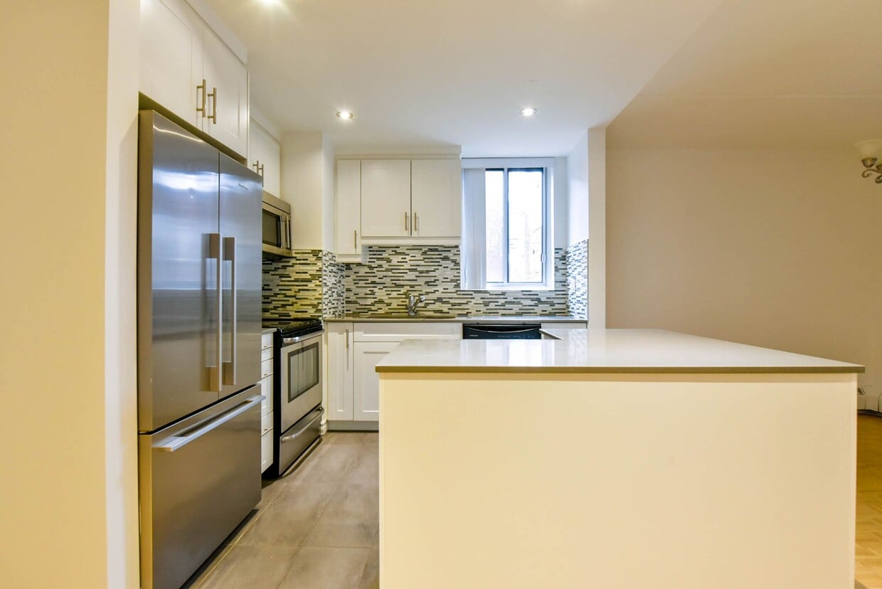 Westmount Estates Apartments 4800 de Maisonneuve W Montréal, QC