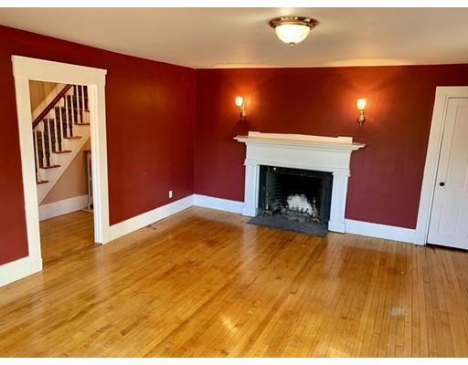 Foto del edificio - 3 bedroom in Wareham MA 02571