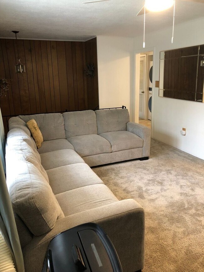 Foto del edificio - 1606 Daniels Run Rd NE