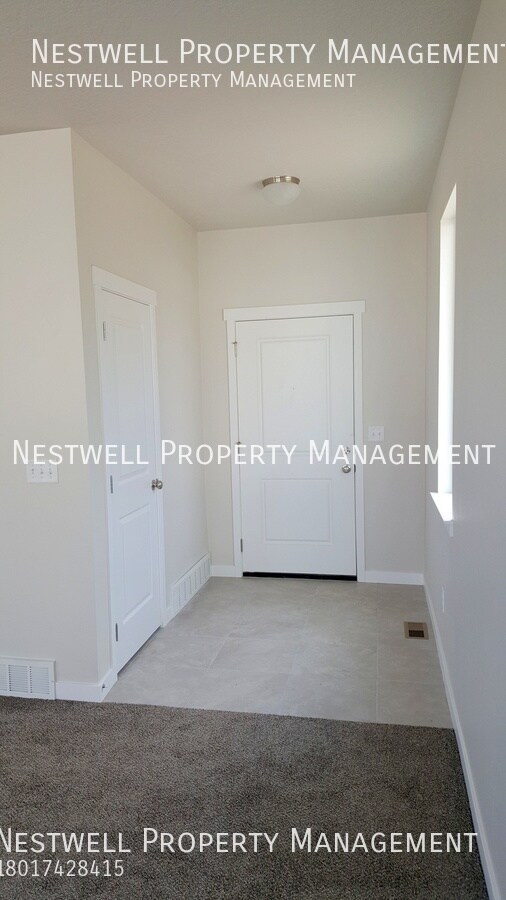 Foto del edificio - Beautiful 4-bed Townhome in American Fork