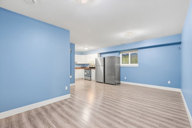 Photo du bâtiment - 6776-183B 183B St