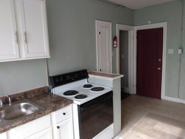 Foto del edificio - 15395 Linwood St