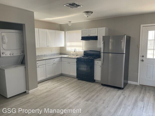 Building Photo - 3 br, 1 bath House - 206 Marmok Ave