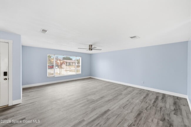 Building Photo - 1715 N Merrimac Dr